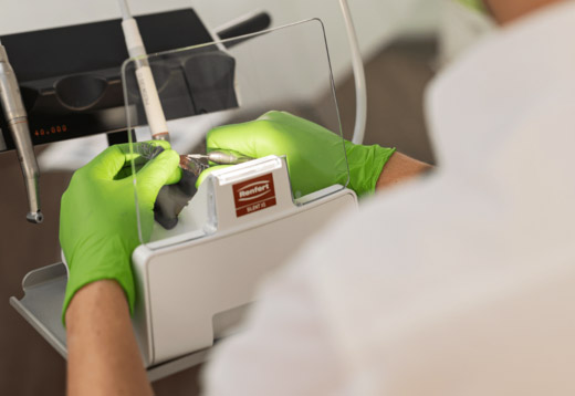 SILENT XS — دستگاه مکش همراه برای ایجاد محیط کاری پاکیزه‌تر